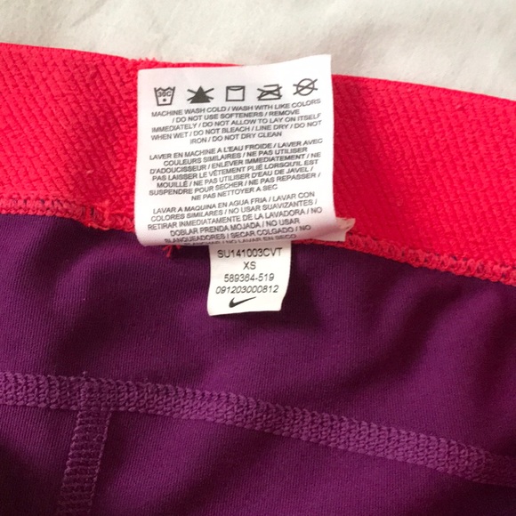 Nike Pros - Picture 3 of 4